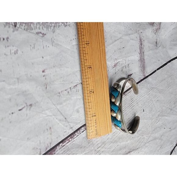 Vintage Faux Turquoise Silver Tone Cuff Bracelet - Picture 5 of 8